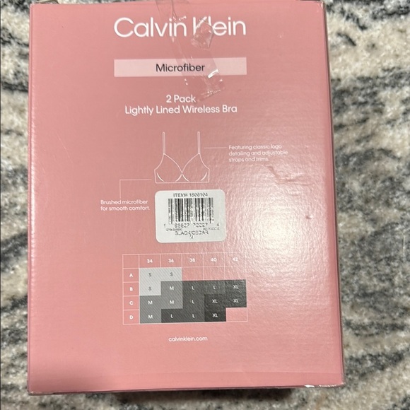 New in box! Bundle of 2 CK! Calvin Klein Bra and Hipster Set. Size M. - Picture 5 of 12